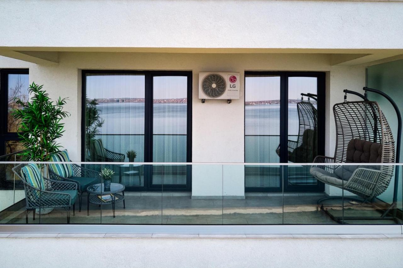 Riva Lake Boutique Mamaia Exterior foto